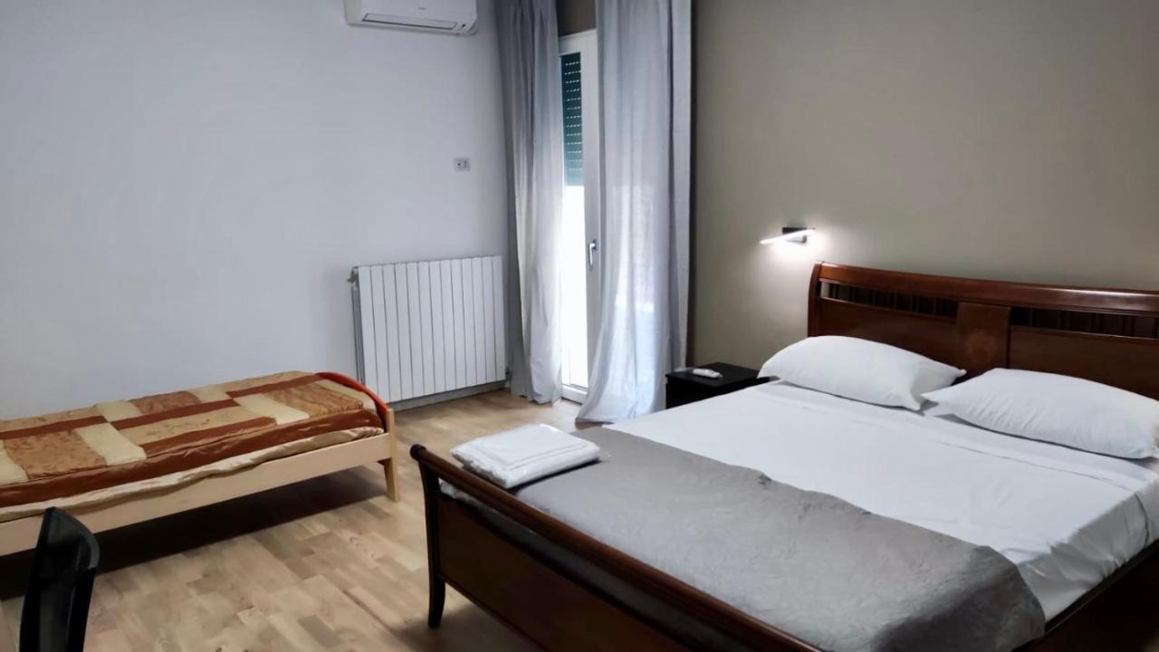 Dimora Rudiae Lecce Bed & Breakfast Luaran gambar